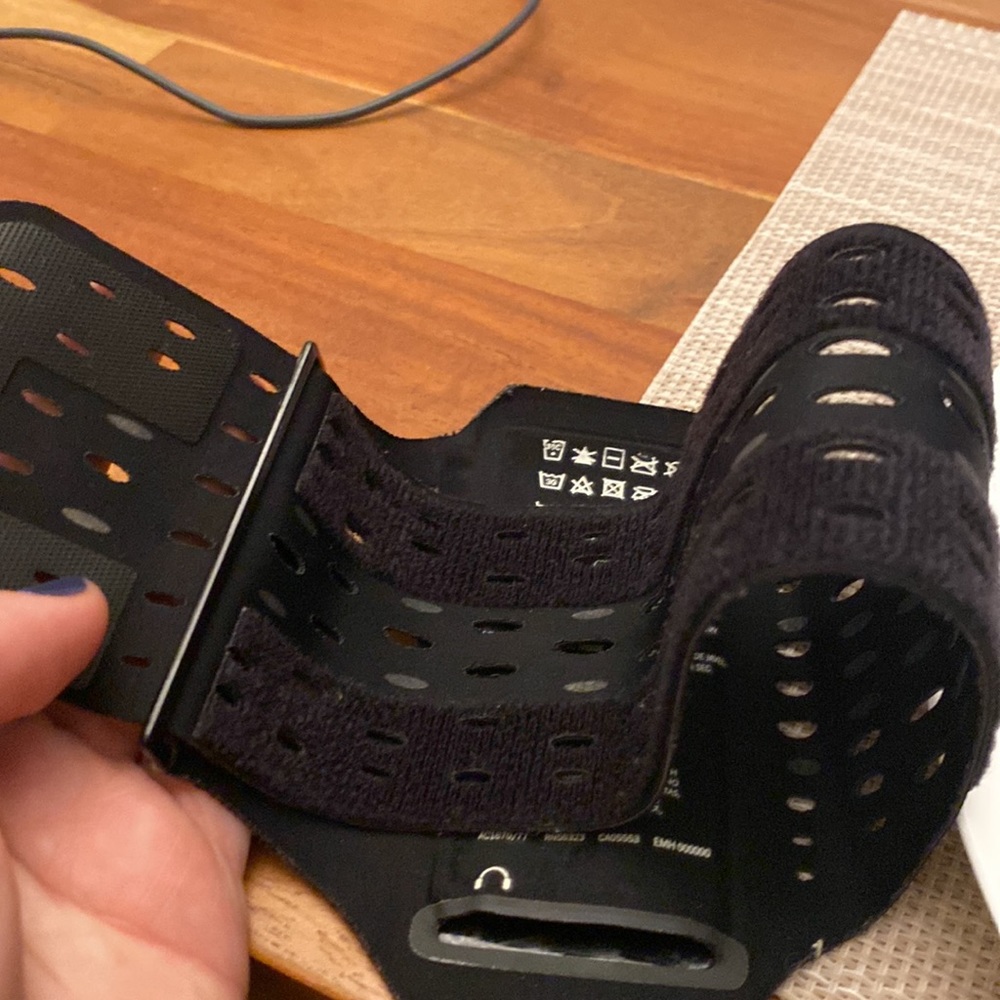 Nike Armband - Picture 3 of 4